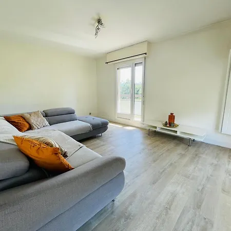Homestay Nk House Annemasse